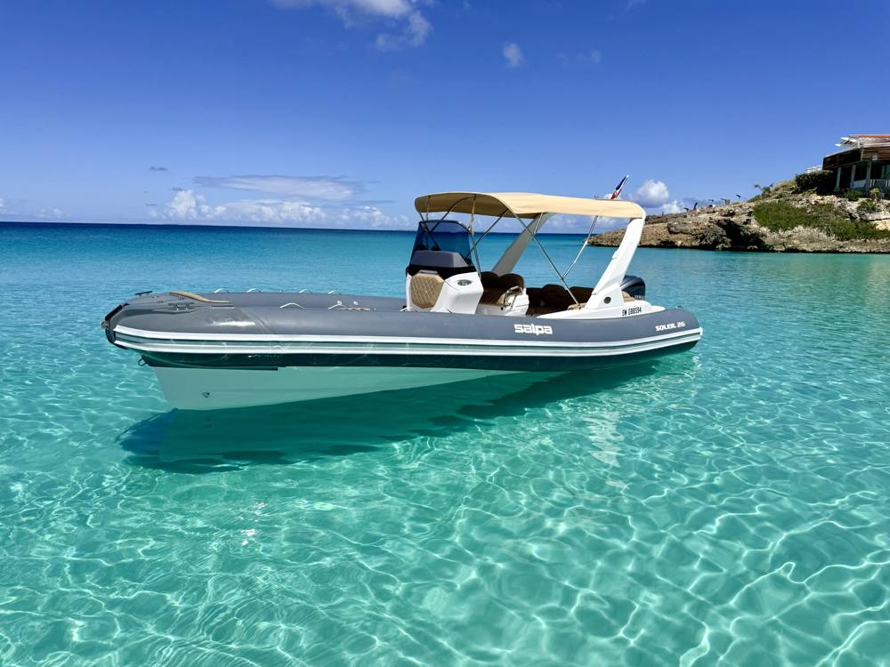 Paloma, a Salpa Soleil 26, at anchor in a cove in Saint-Martin